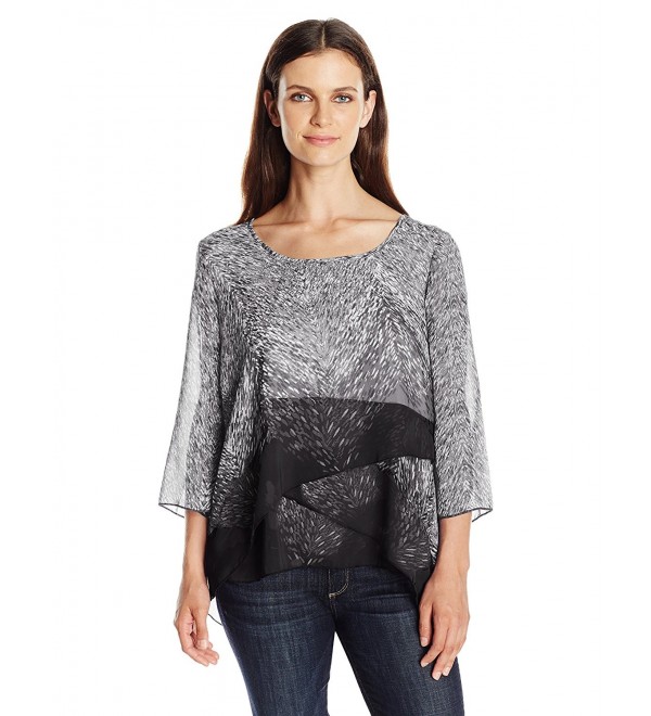 Women's 3/4 Bell Sleeve Tiered Printed Woven Top - Painterly Dream ...